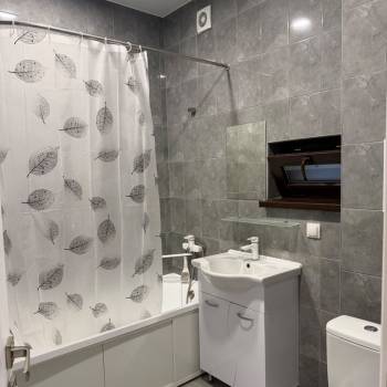 Сдается Многокомнатная квартира, 55 м²