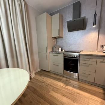 Сдается 1-комнатная квартира, 41 м²