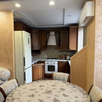 Сдается Многокомнатная квартира, 56 м²