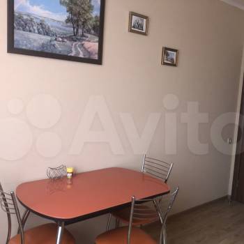 Сдается 1-комнатная квартира, 43 м²