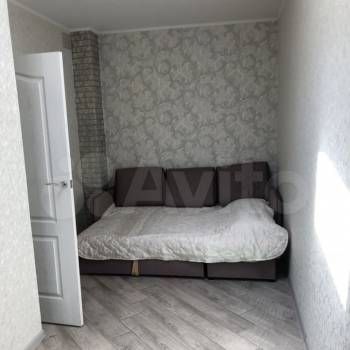 Сдается Многокомнатная квартира, 90 м²