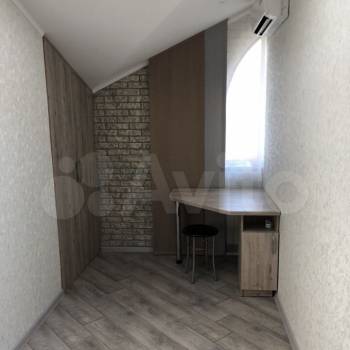 Сдается Многокомнатная квартира, 90 м²