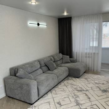 Продается 2-х комнатная квартира, 54 м²