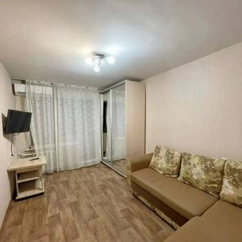 Продается 1-комнатная квартира, 30 м²