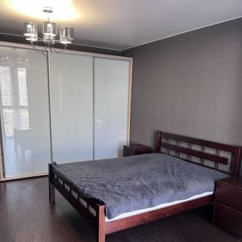 Сдается 2-х комнатная квартира, 64 м²