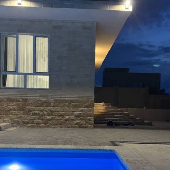 Продается Дом, 210 м²