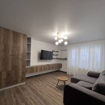Сдается 2-х комнатная квартира, 60 м²