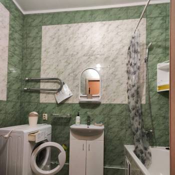 Сдается 1-комнатная квартира, 39 м²