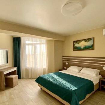 Продается 1-комнатная квартира, 49 м²