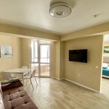 Продается 1-комнатная квартира, 49 м²