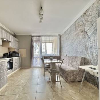 Сдается Многокомнатная квартира, 120 м²