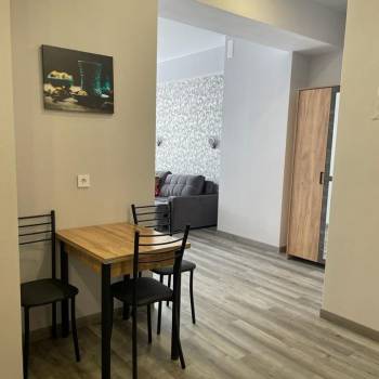 Сдается 1-комнатная квартира, 42 м²