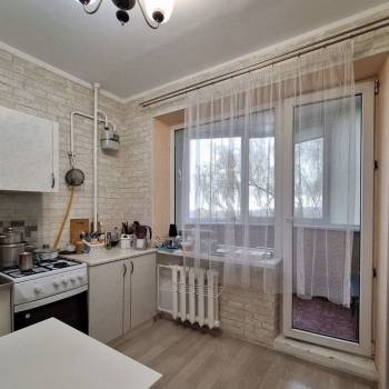 Сдается 1-комнатная квартира, 39,2 м²