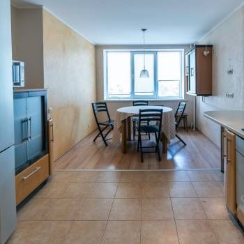 Сдается Многокомнатная квартира, 85 м²