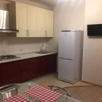 Сдается 1-комнатная квартира, 45 м²