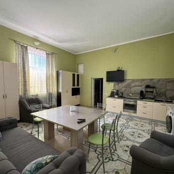 Сдается Многокомнатная квартира, 160 м²
