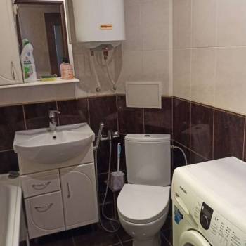 Сдается 1-комнатная квартира, 38 м²