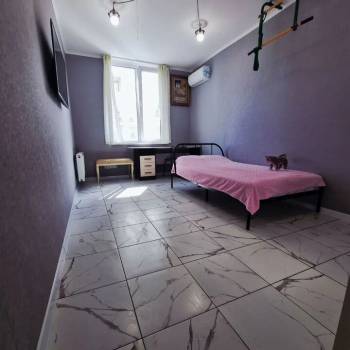 Продается 1-комнатная квартира, 37 м²