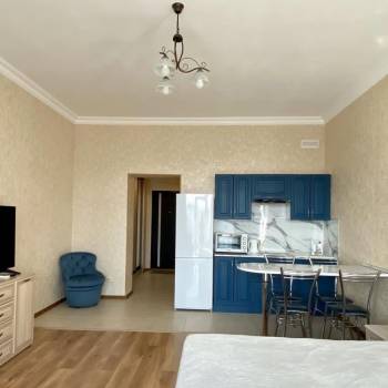 Продается 1-комнатная квартира, 42 м²