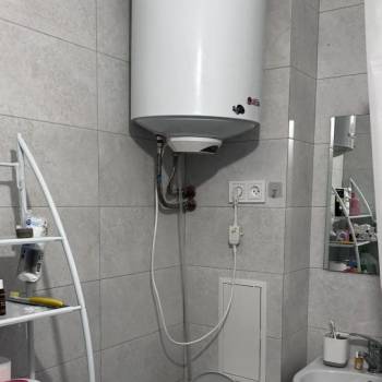 Продается 1-комнатная квартира, 34 м²