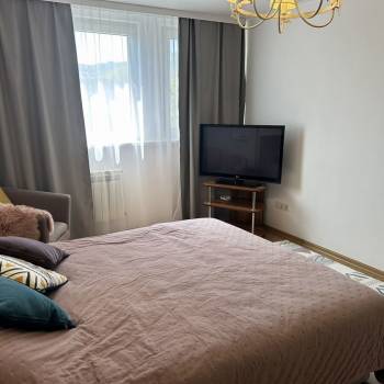 Сдается Многокомнатная квартира, 80 м²