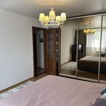 Сдается Многокомнатная квартира, 80 м²
