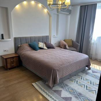 Сдается Многокомнатная квартира, 80 м²