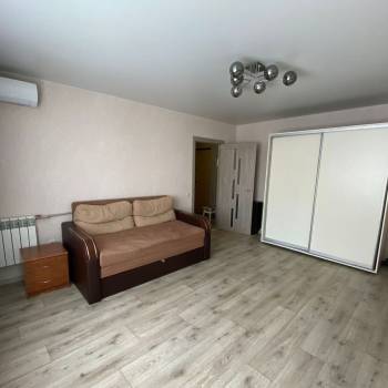 Продается 1-комнатная квартира, 47,4 м²