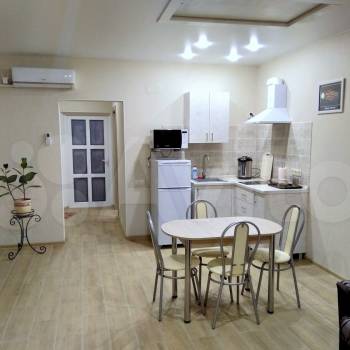 Сдается 1-комнатная квартира, 45 м²
