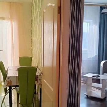 Сдается 1-комнатная квартира, 42 м²