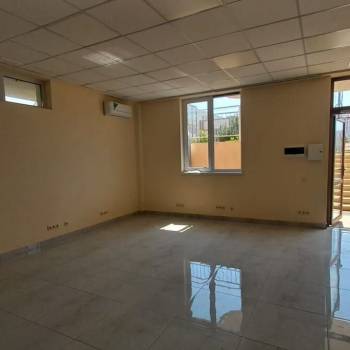 Сдается Нежилое помещение, 58 м²