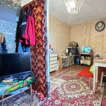 Продается 1-комнатная квартира, 38 м²