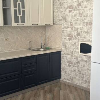 Сдается 1-комнатная квартира, 54 м²