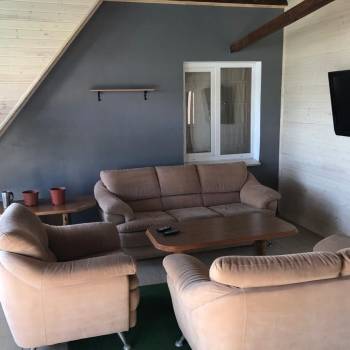 Сдается 2-х комнатная квартира, 150 м²