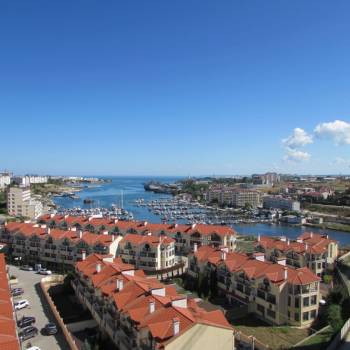 Сдается 1-комнатная квартира, 41 м²