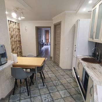 Сдается 1-комнатная квартира, 40 м²