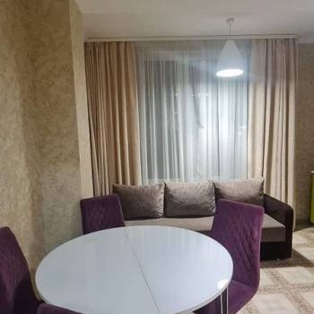 Сдается 1-комнатная квартира, 46 м²