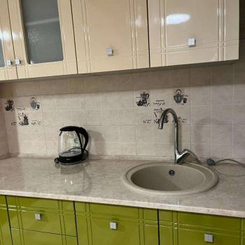 Сдается 1-комнатная квартира, 46 м²
