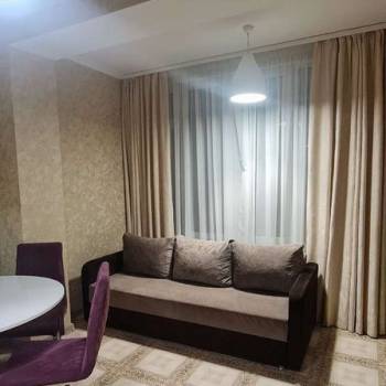 Сдается 1-комнатная квартира, 46 м²