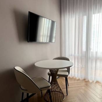 Продается 2-х комнатная квартира, 42 м²