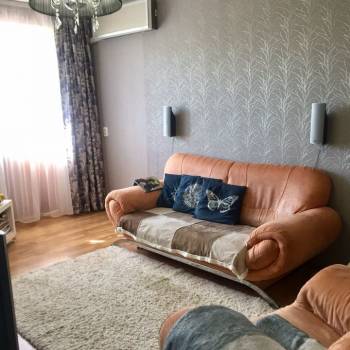 Сдается 2-х комнатная квартира, 54 м²