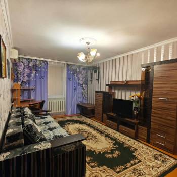 Сдается 2-х комнатная квартира, 55 м²