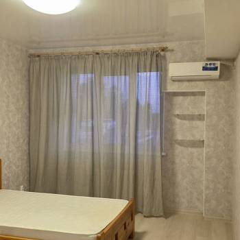 Продается 1-комнатная квартира, 35 м²