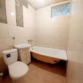 Продается 1-комнатная квартира, 30 м²