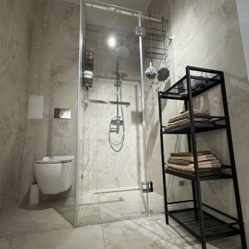 Продается 1-комнатная квартира, 40 м²