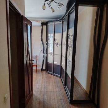 Сдается Многокомнатная квартира, 97 м²