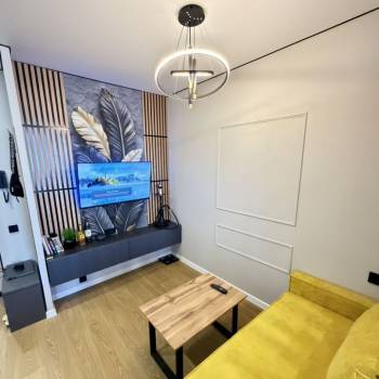 Продается 1-комнатная квартира, 41 м²