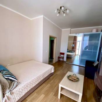 Сдается 1-комнатная квартира, 48 м²