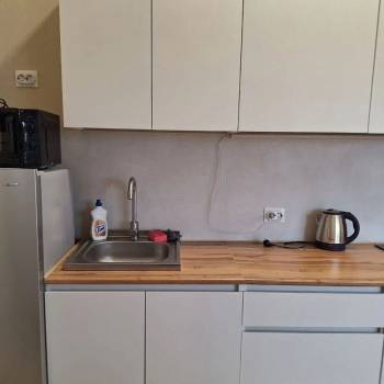 Продается 1-комнатная квартира, 28 м²