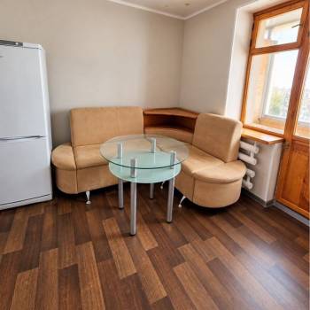Сдается 2-х комнатная квартира, 65 м²